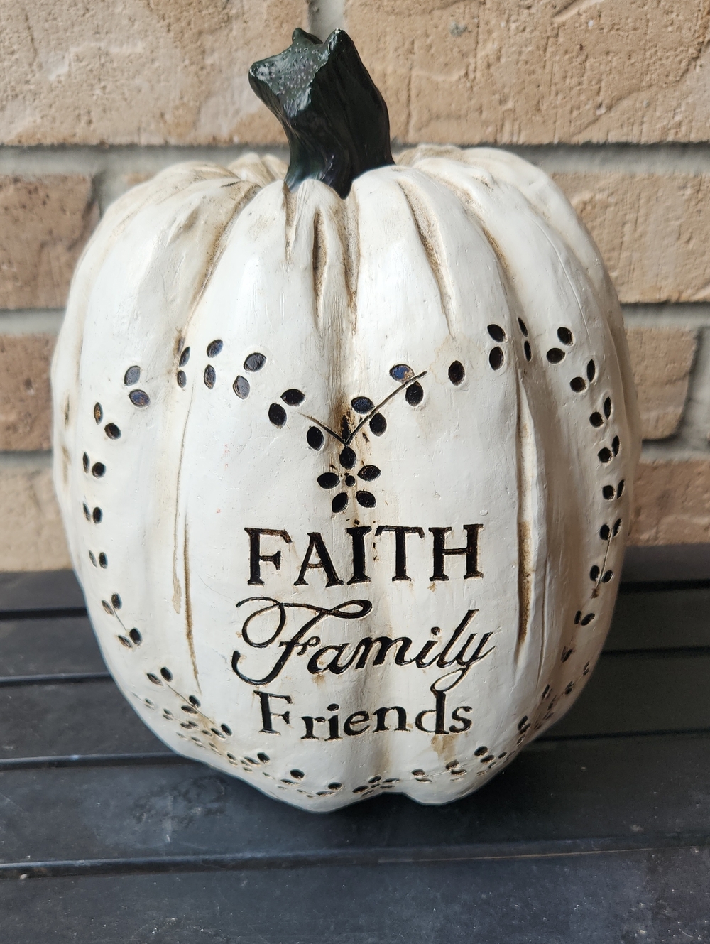 Pumpkin DECOR Faith, Family Friends